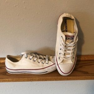 White women’s converse